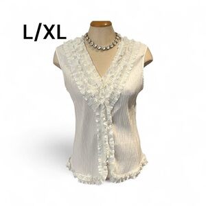 CLEO Sleeveless Blouse Size L-XL No Tag Beautiful Ruffles Button Up